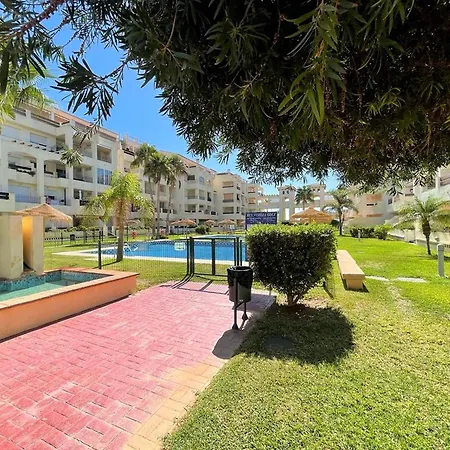 Appealing In Near Golf Course *